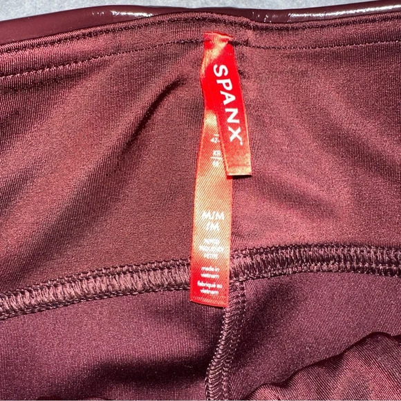 NWT Spanx Faux Patent Leather Leggings ruby size M petite - Picture 10 of 11